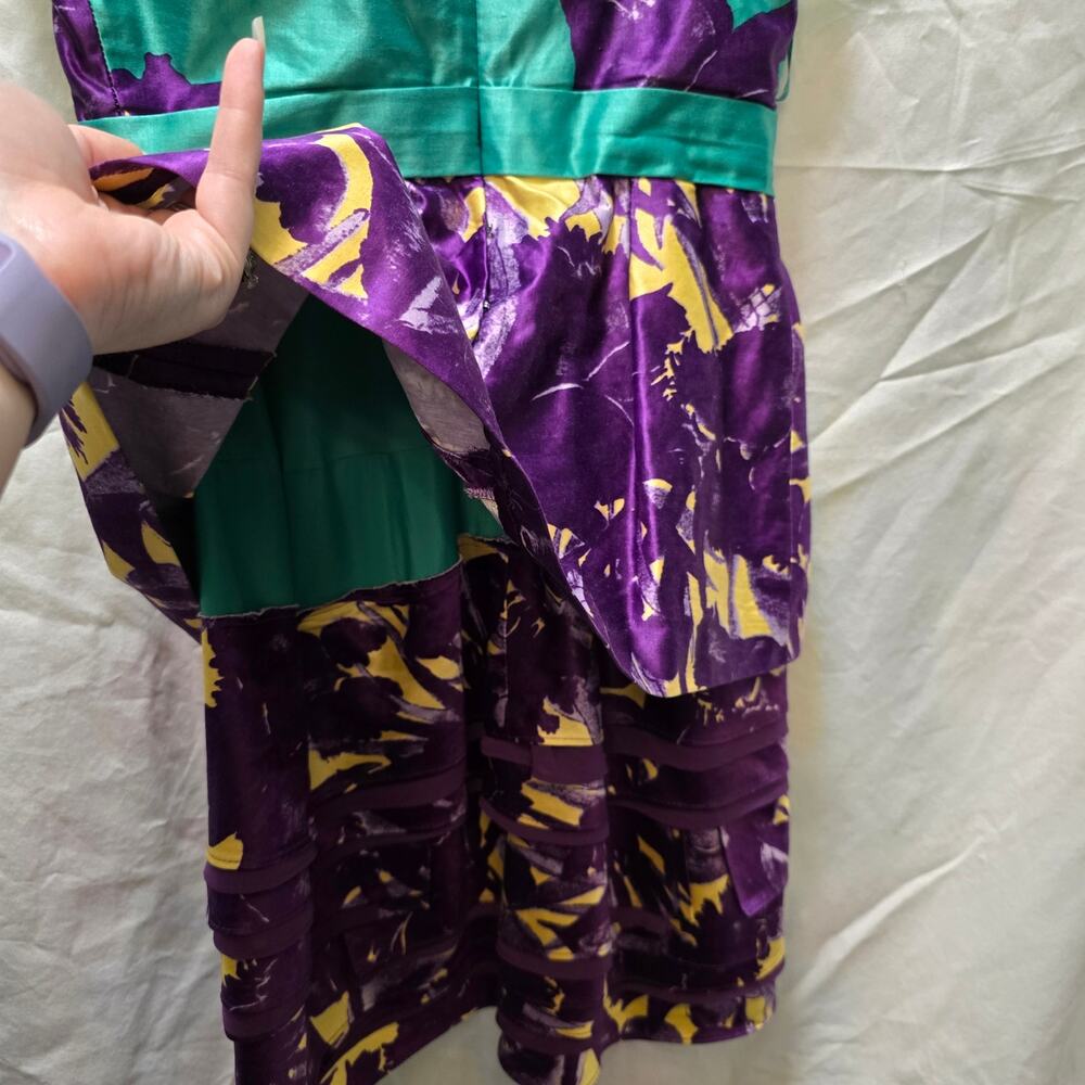 BCBGMaxazria Ultraviolet Strapless Tiered satin mini dress 6 green purple - Picture 7 of 13